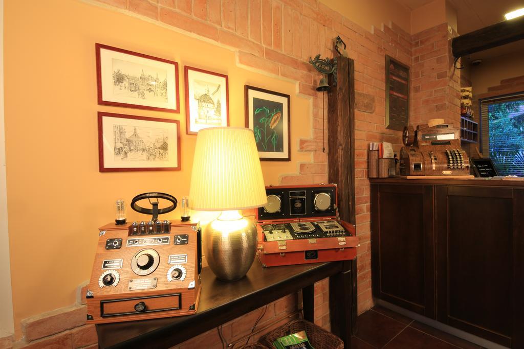 Napraforgo Wellness Haz Es Panzio Bed and Breakfast Pécs Eksteriør billede